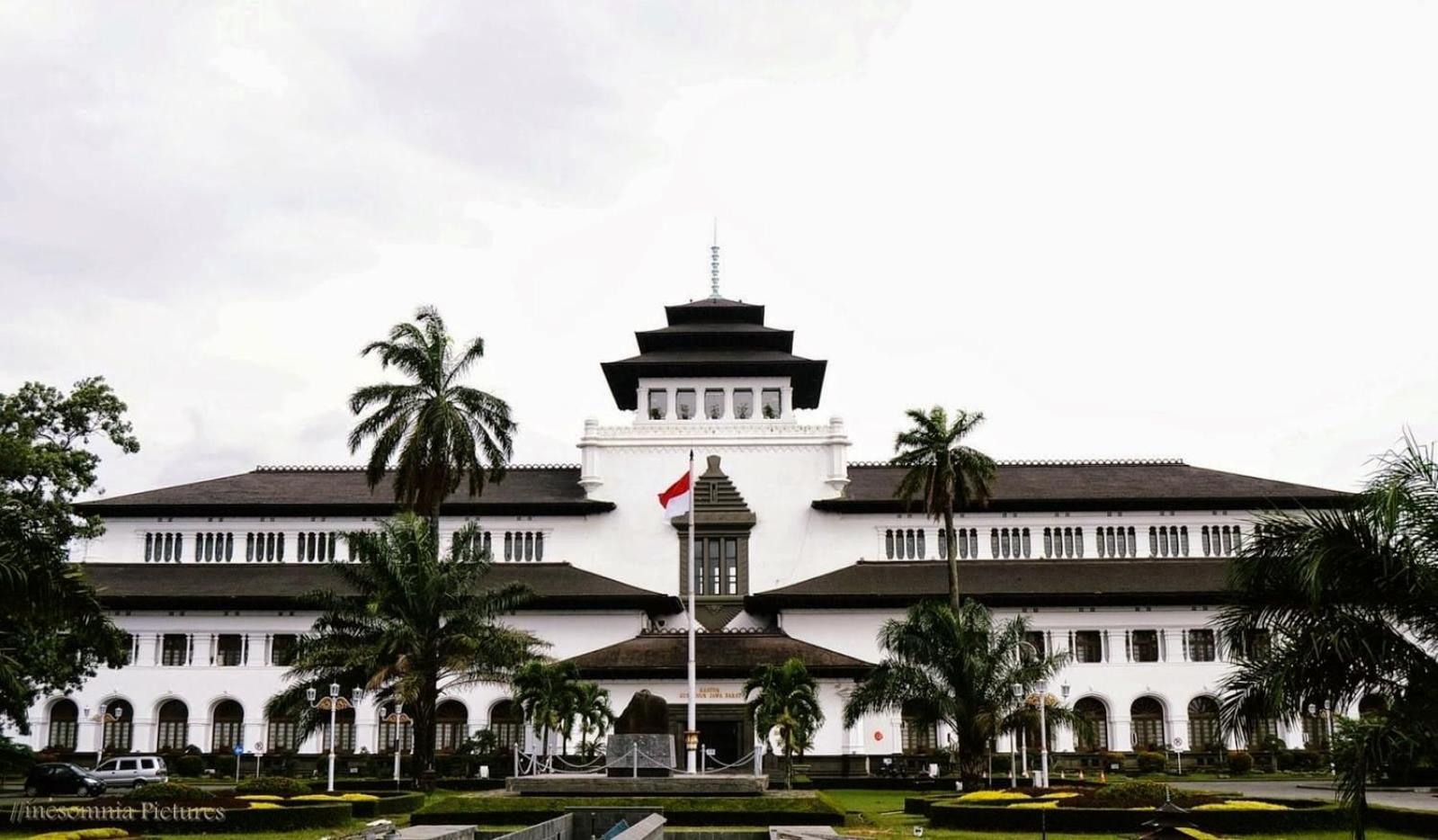 Oyo 2401 Ardini Residence Bojongsoang Luaran gambar
